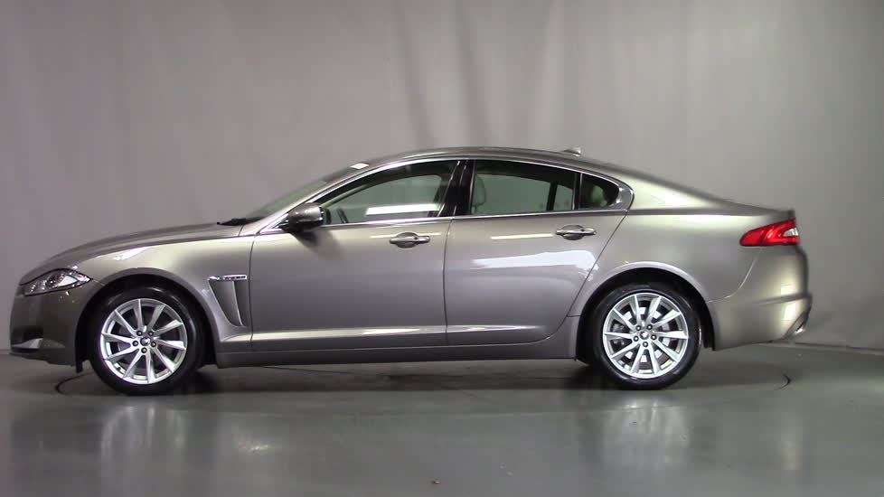 Jaguar XF D V6 Premium Luxury 2012 example